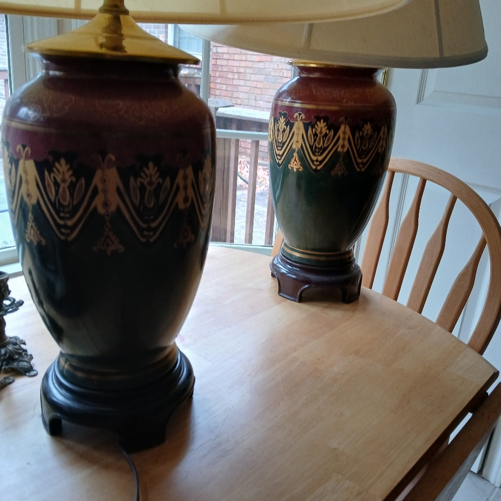 BEAUTIFUL RELIANCE COMPANY LAMPS